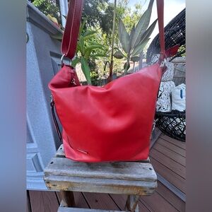 NICOLI Red Leather Shoulder Bag with Modern Design